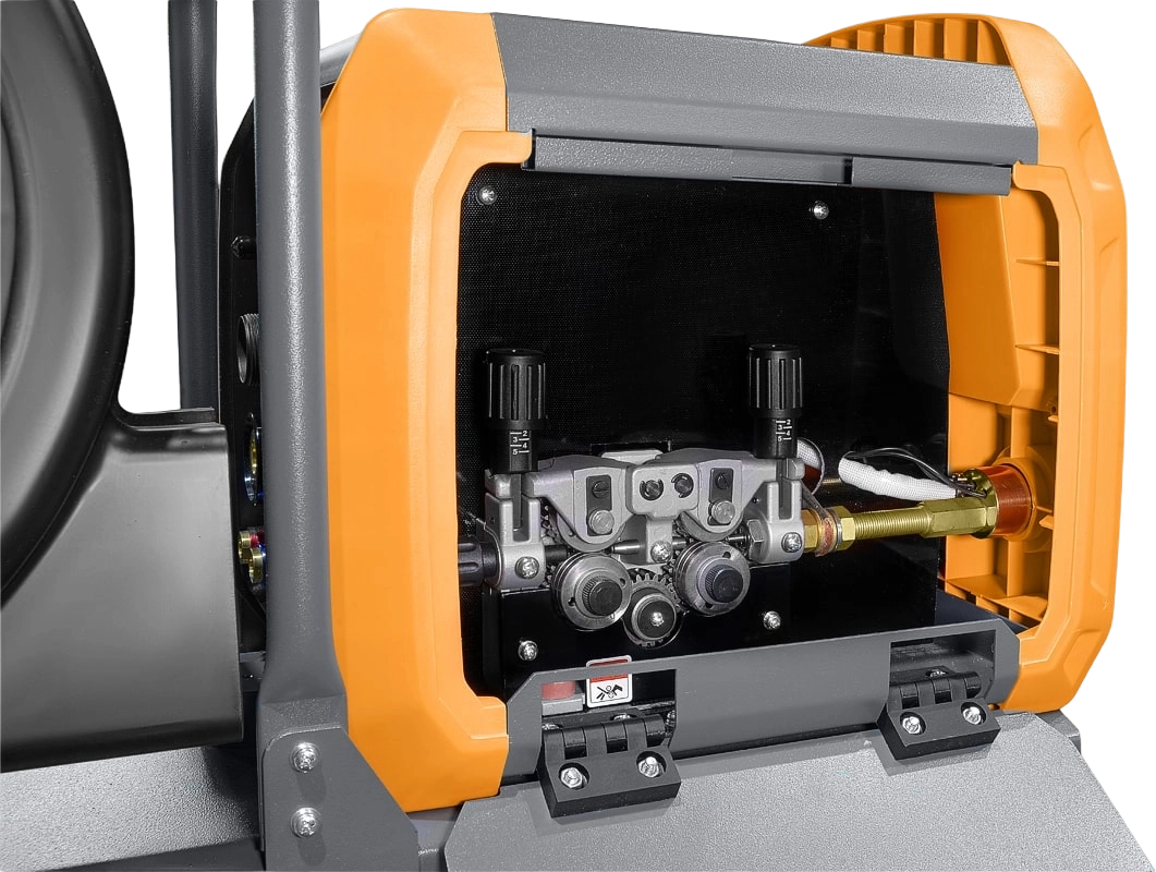 Фото Полуавтомат сварочный HUGONG EMIG 500WE-S III (цифровой подающий) (без горелки и кабель-пакета) от011000221