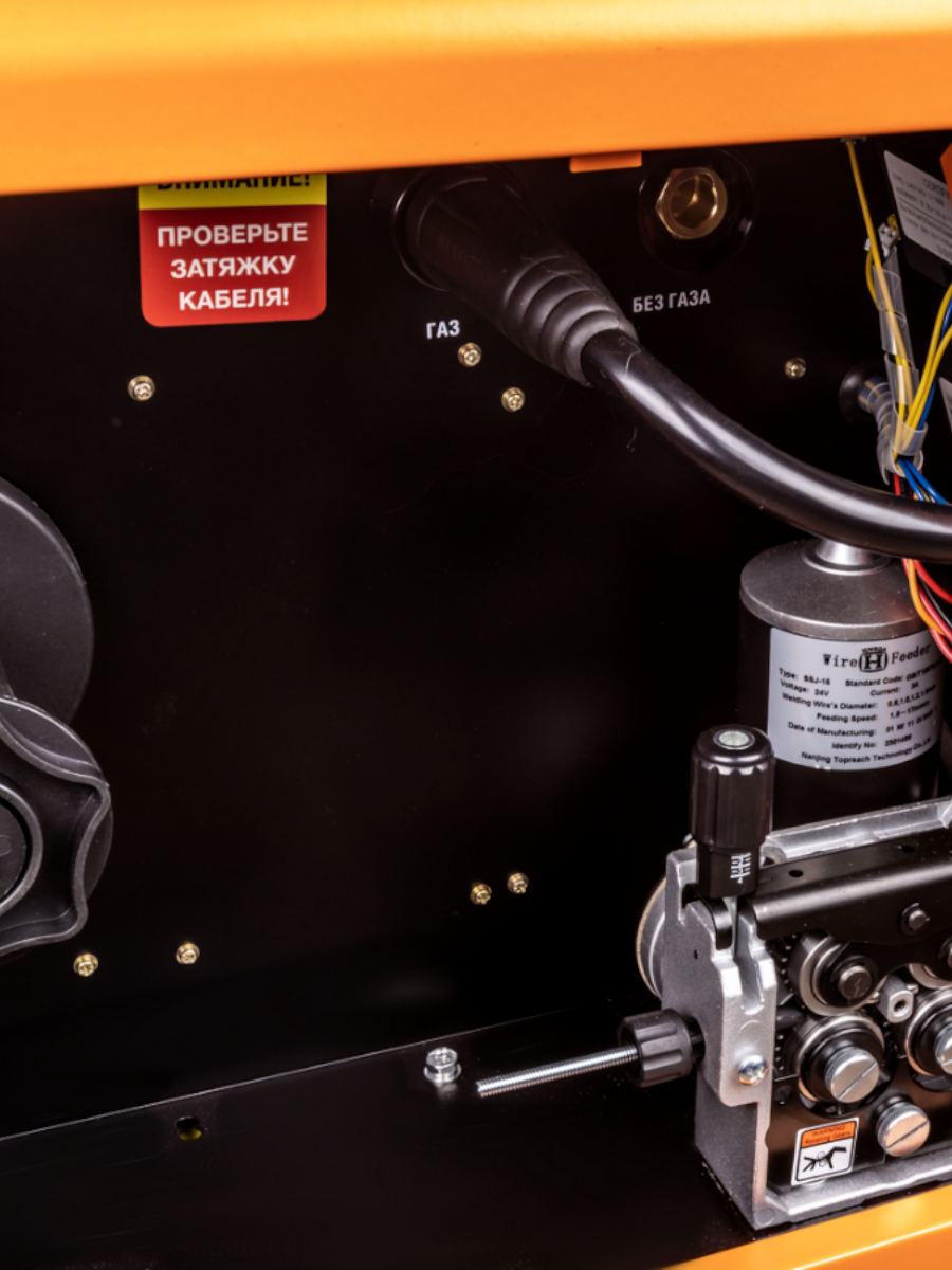 Фото Сварочный полуавтомат Invermig 351 PWE 7101