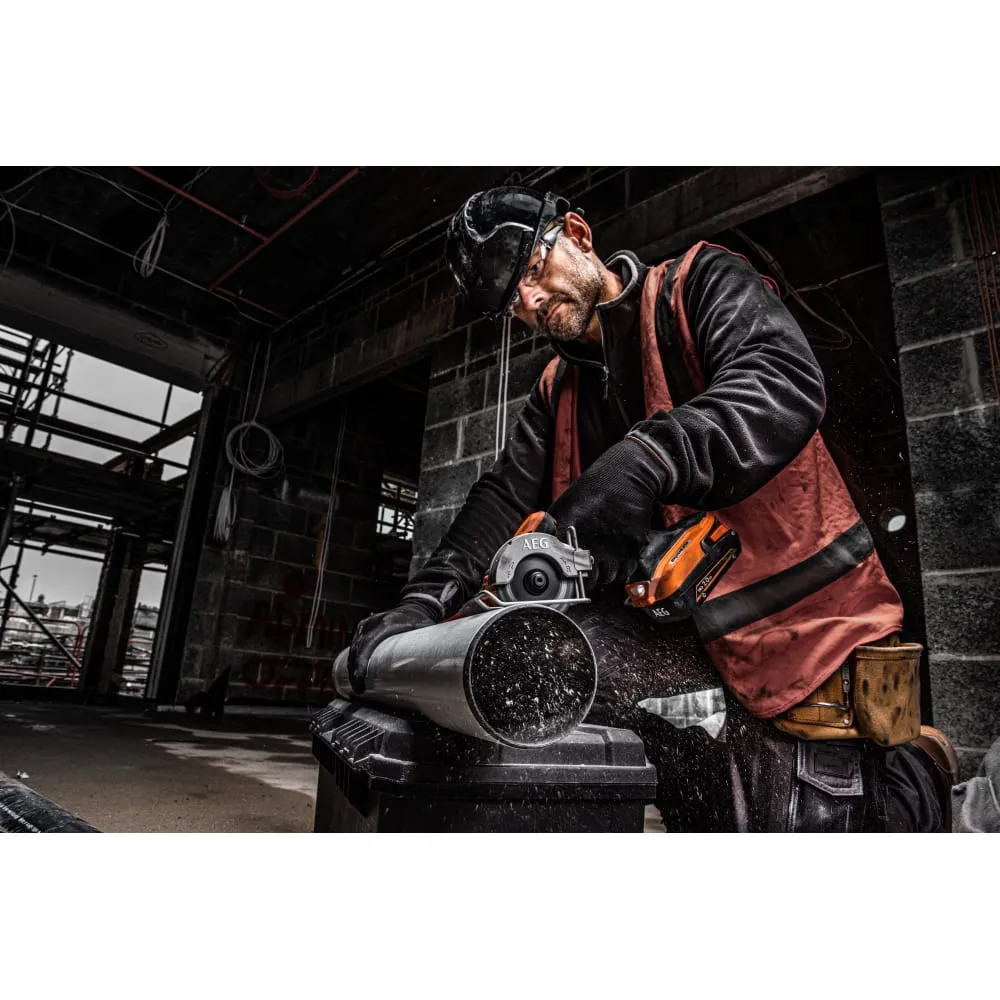 Фото Бесщеточная аккумуляторная универсальная пила BMMS18SBL-0 AEG 4935472280 4935472280